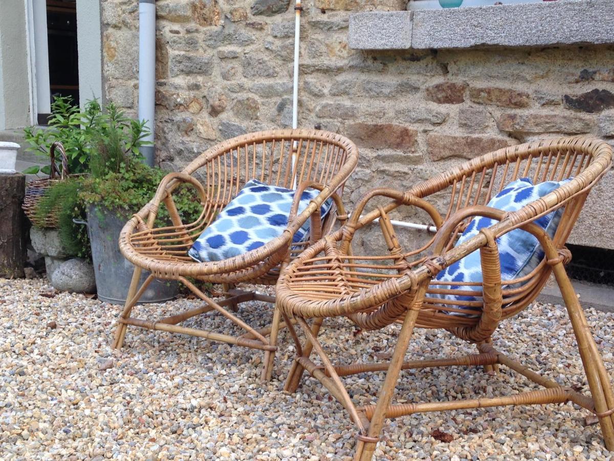 Le 14 St Michel Bed and Breakfast Josselin Εξωτερικό φωτογραφία