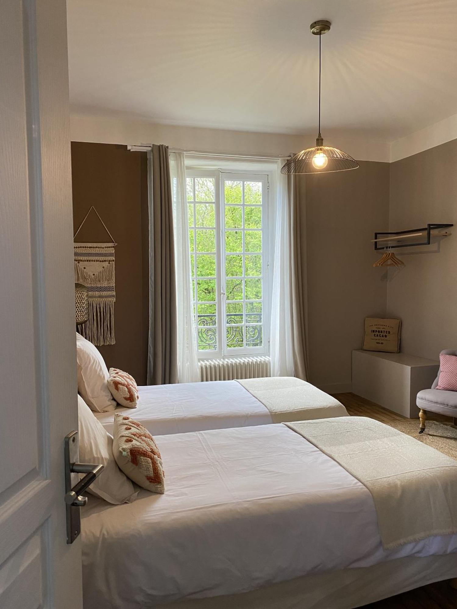 Le 14 St Michel Bed and Breakfast Josselin Εξωτερικό φωτογραφία