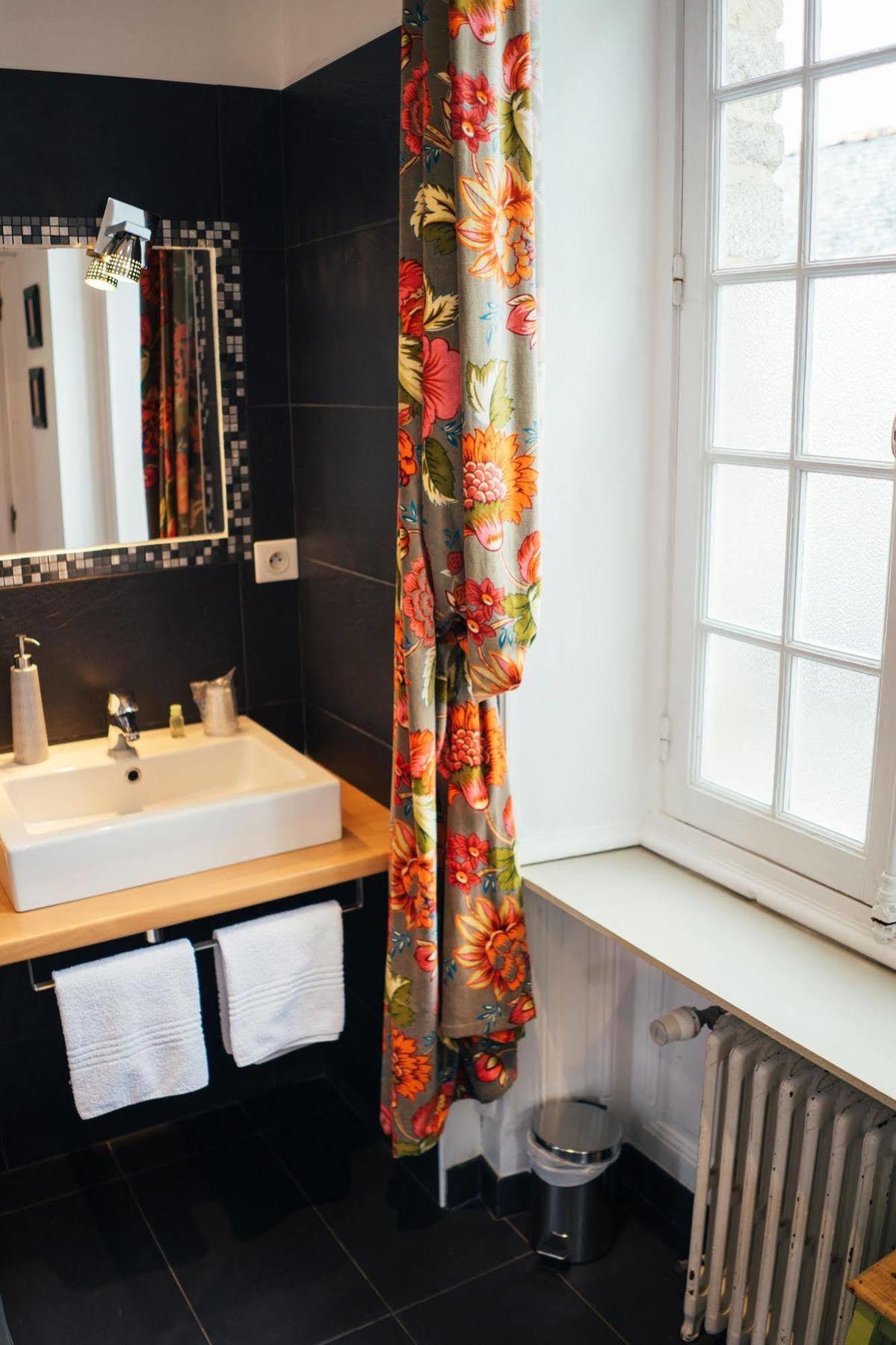 Le 14 St Michel Bed and Breakfast Josselin Εξωτερικό φωτογραφία